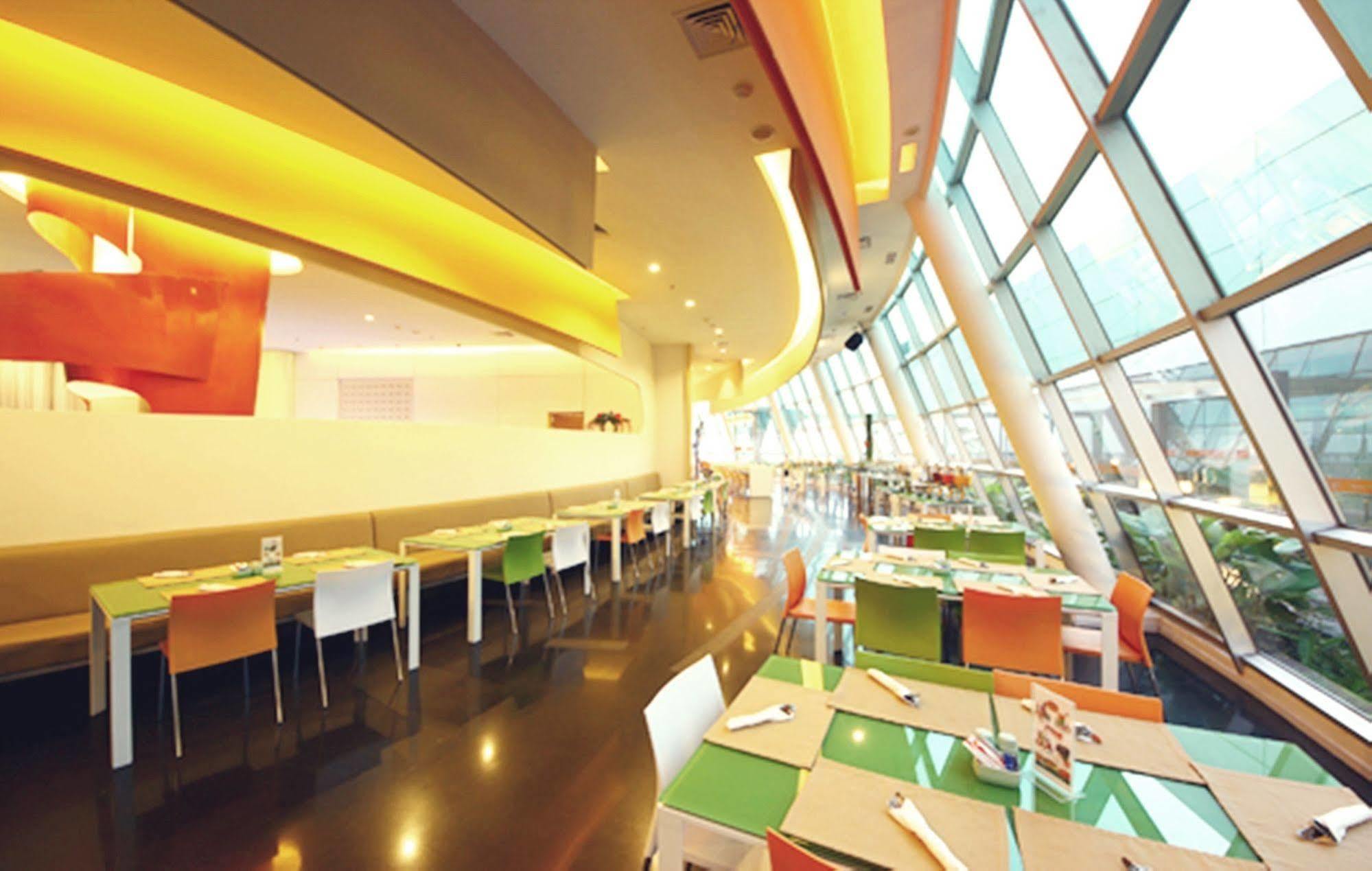 POP! Hotel Festival Citylink Bandung Exterior foto